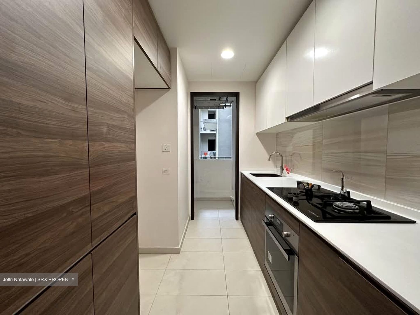 The Brownstone (D27), Condominium #556039941